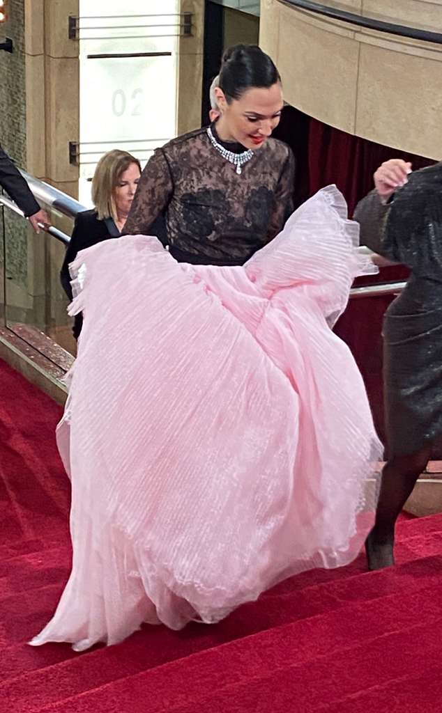 Gal Gadot, 2020 Oscars, Academy Awards, Exclusive Behind the Scenes Gal Gadot, 2020 Oscars, Academy Awards, Exclusive Behind the Scenes